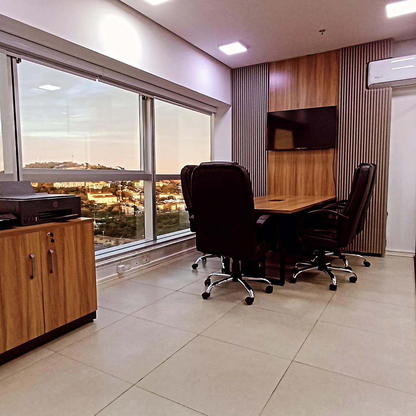 WhatsApp Image 2025-10-26 at 15.48.15 (1).jpeg