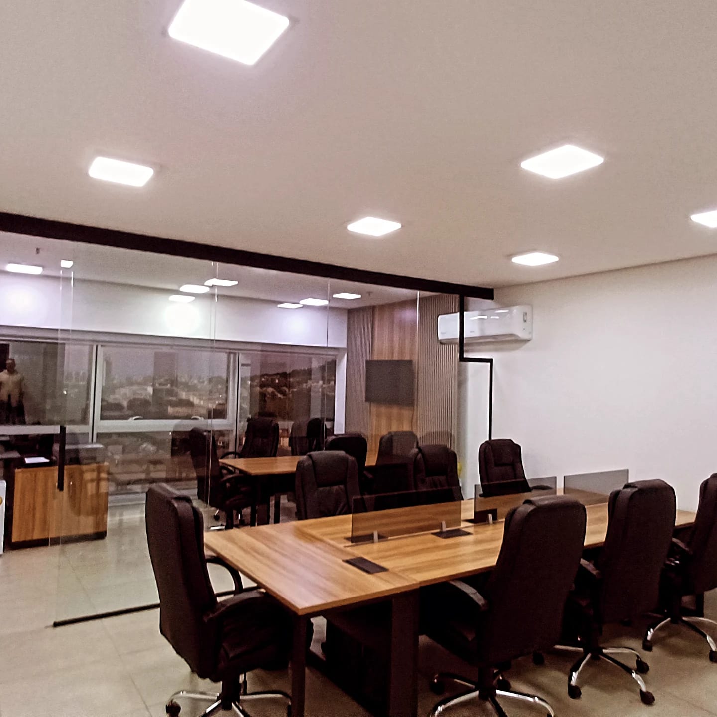 WhatsApp Image 2025-10-26 at 15.48.09 (2).jpeg