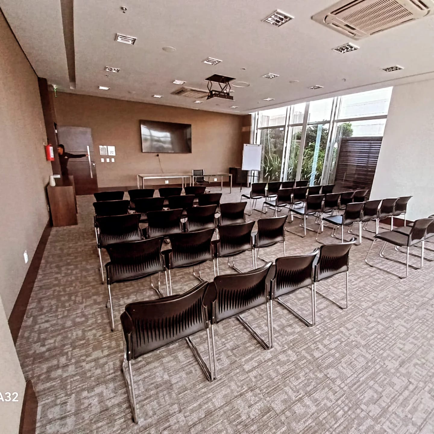 WhatsApp Image 2025-10-26 at 15.48.01.jpeg